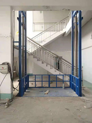 液壓升降機(jī)單軌道和雙軌道有什么區(qū)別?(圖3) 5255a07ebad3eb75b21d813c3200bb3.jpg